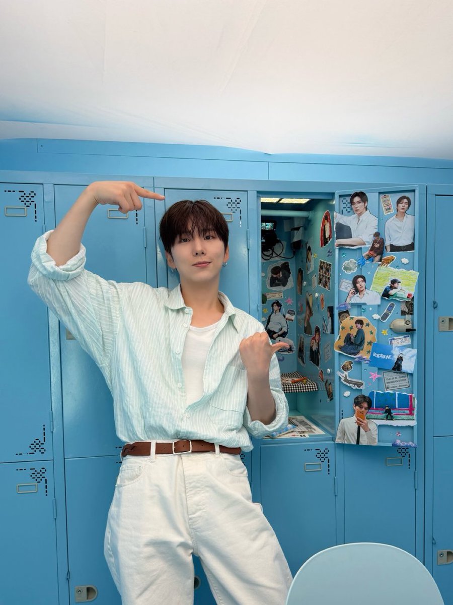 yoosofox's tweet photo. 아까 알티했었는데 몬엑 공계 들어갔다가 다시 마주치고 너무 예뻐서 몰래 뽀뽀함 https://t.co/W2ij8fTztR