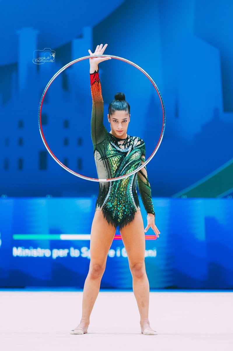 cymfans2014's tweet photo. Las espectaculares fotos de Sofía Raffaeli 🥰 con su nuevo maillot❤️
💯✨ https://t.co/WQHmAH3DNw