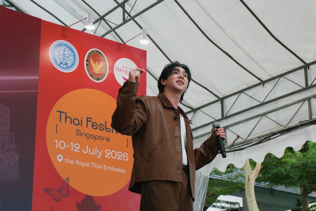 GMMTV's tweet photo. #ThaiFestSG 
#ThaiFestSG2026xFLIO 
#ThaiFestSG2026xNanon
#GMMTV 
@mynameisnanon @FLIO_official @Louis_Thanawin @ffordful @nutanonts_ https://t.co/z5Faj2git8