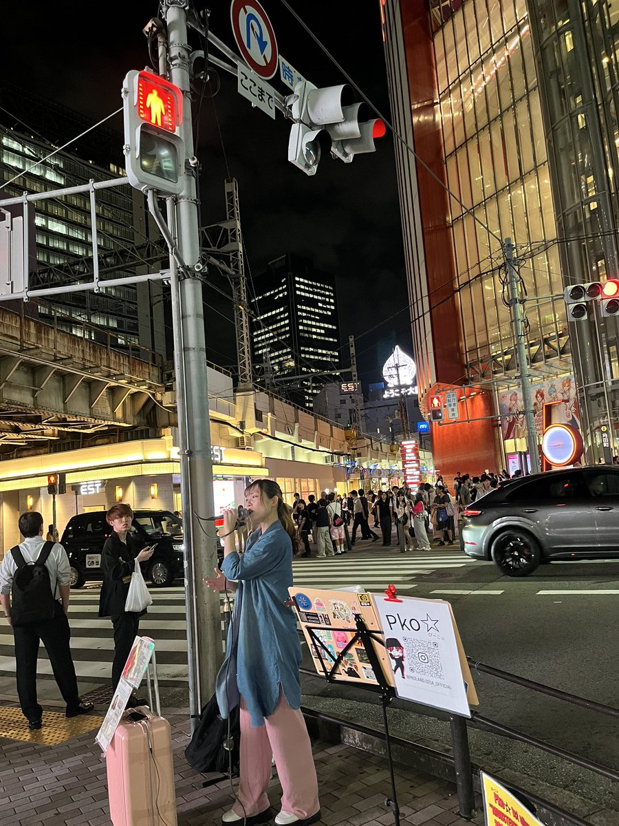monsterslock's tweet photo. HEP前に移動しました！ https://t.co/oMXGY8UNqx