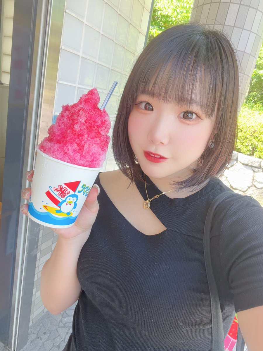 今日のぱくぱく〜😋 今日は #かき氷🍧 ひまわり🌻綺麗やった⭐️ #365