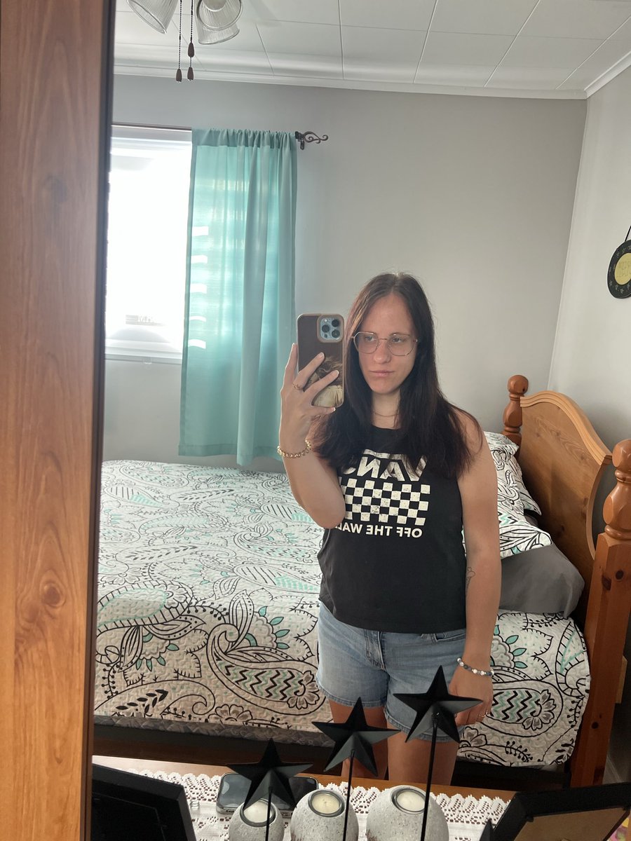VictoriaRoyle tweet picture