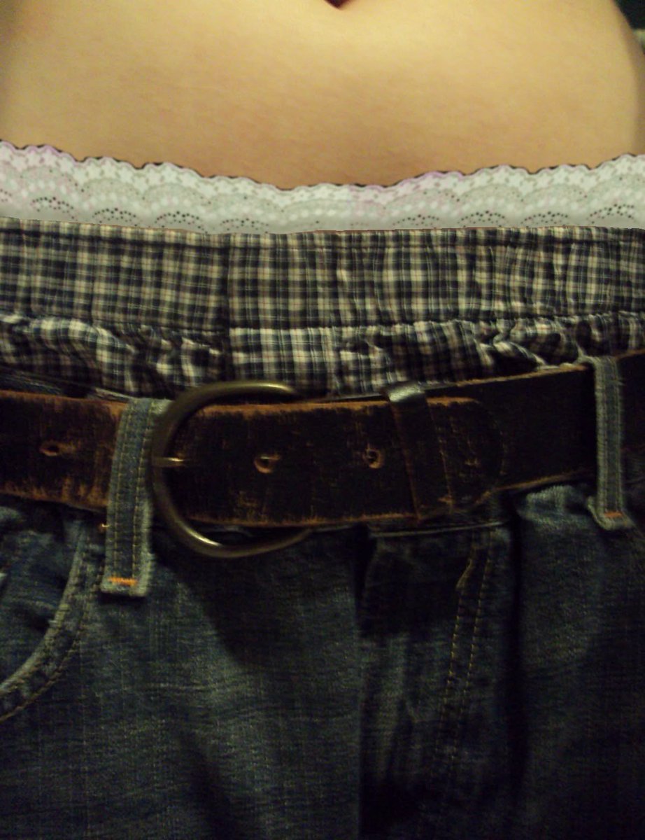 woundluvrrr's tweet photo. lars in patterned boxers with a lace trim sewn on like this... https://t.co/aTDqMawucQ