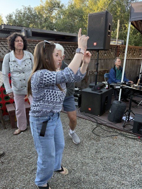 campbellpod's tweet photo. More July 4 fun with Isabella, Dr R’s youngest daughter, at Steel Bonnet Scott’s Valley. Listening to off the charts rock performed by Vantage Point. https://t.co/seQrpiRP1l