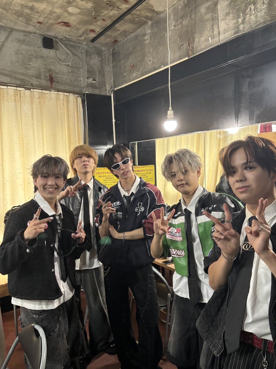 kenshin_yade's tweet photo. アイドルになる夢を叶えるとともに
1人でも多くのひとの心の支えになりたい。
そんな想いで8/15大阪でライブするけん
たくさんの人に来て欲しい🔥
必ずﾎｸﾎｸ幸せにして帰すと約束する🫶

気になった方は⬇️

https://t.co/V6BnNkBQC5

 #大阪  #メンズアイドル  #地下アイドル  #大阪MUSE #8月 https://t.co/wOBVZR9W6C