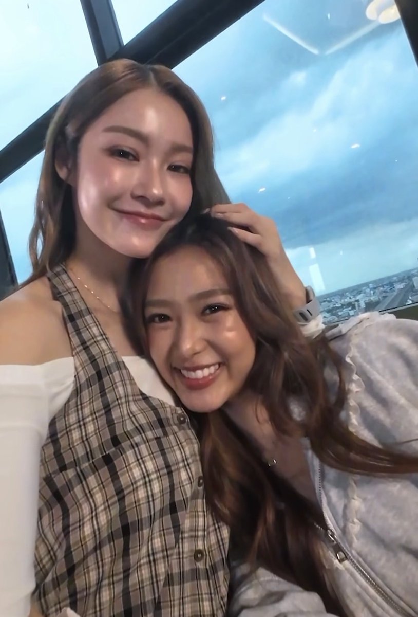 strapracha's tweet photo. omfg they’re so cute 💔 i will eat them https://t.co/DcVhuSMIBe