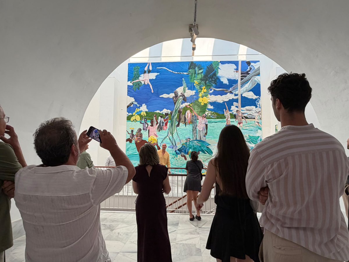 Cadiz_es's tweet photo. 😀 Recuerda que ya puedes visitar la exposición 'Pinedo. Cosmogonías ajenas. Antológica 2012-26' del artista Juan Manuel Fernández-Pinedo

📍 En el @EccoCadiz #Cádiz

📅 La puedes ver hasta el 8 de noviembre

➡️ Y tenemos preparadas visitas guiadas con el artista para los próximos 13 y 20 de julio, a las 19:30 horas

#CádizEsCultura #CádizEsElPlan ❤️