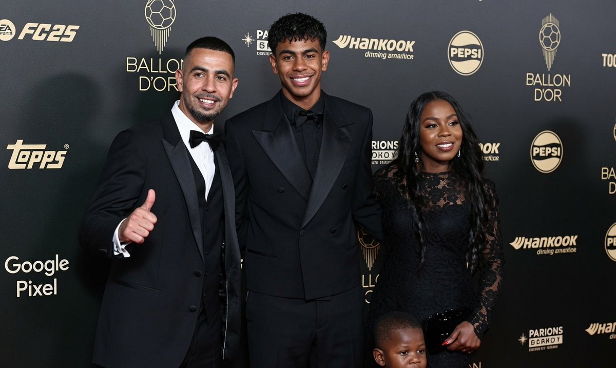 eddyfederiszwh's tweet photo. 🇪🇸 Lamine Yamal on World Cup pressure at the young age of 19: 

"My mom had me at 16. My dad picked up stuff off the street to feed us. That's pressure. All I need to do is play." https://t.co/IijuVGfjQM
