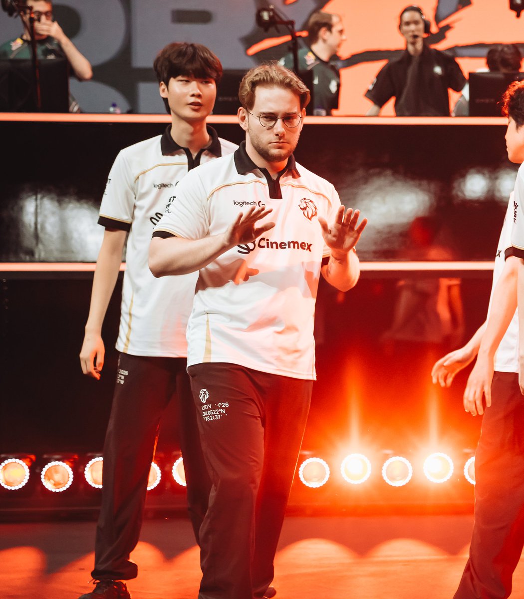 lolesports's tweet photo. 🥶 https://t.co/ZhGF3pTRvj