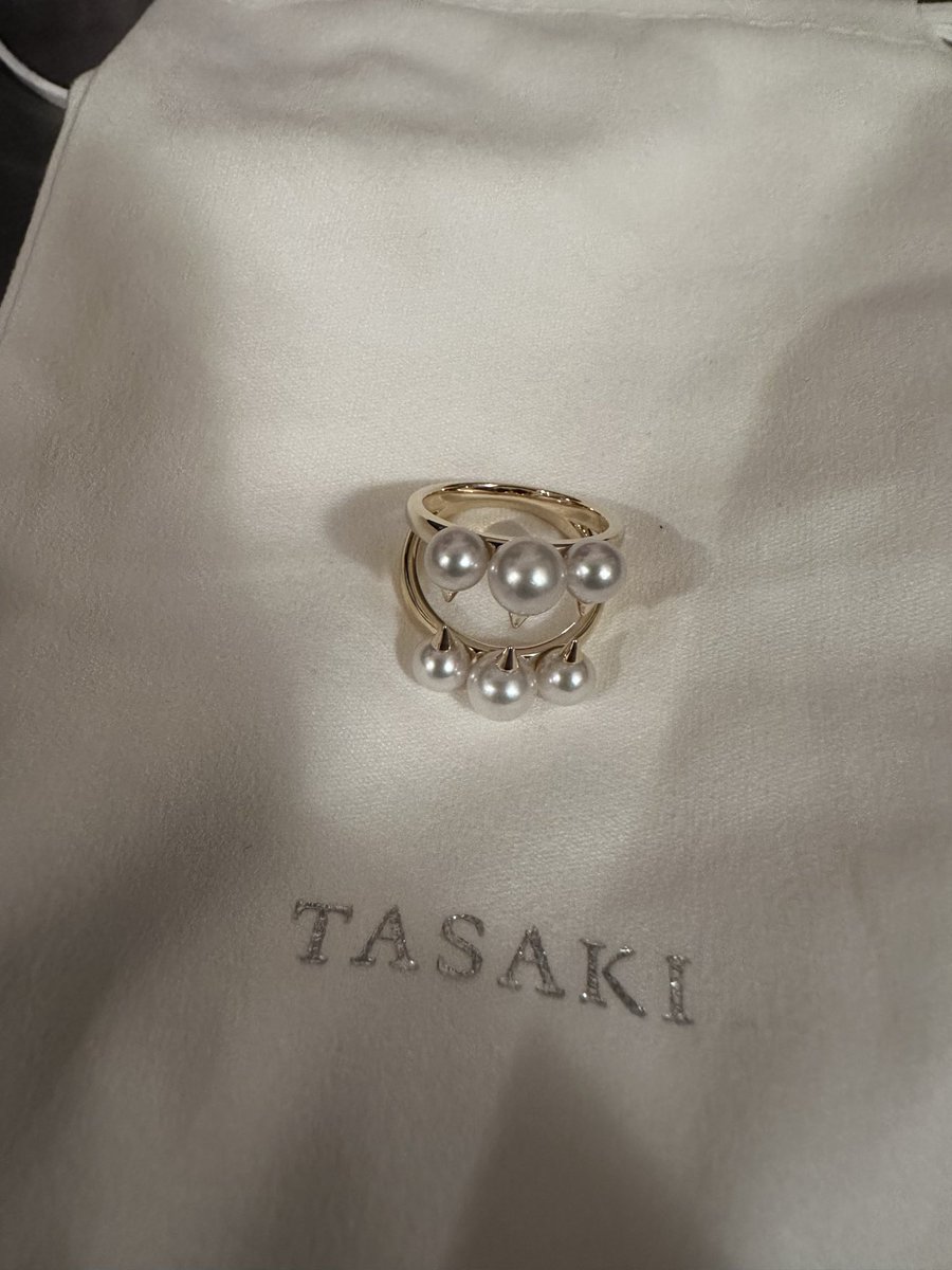 pekoms66's tweet photo. タサキのパール丸ごと一個吹っ飛ばして物なしで修理出して綺麗に返ってきた🥰
意外と安くてメンテ安心でき良かった🫶🫶 https://t.co/PQmfXewz7n