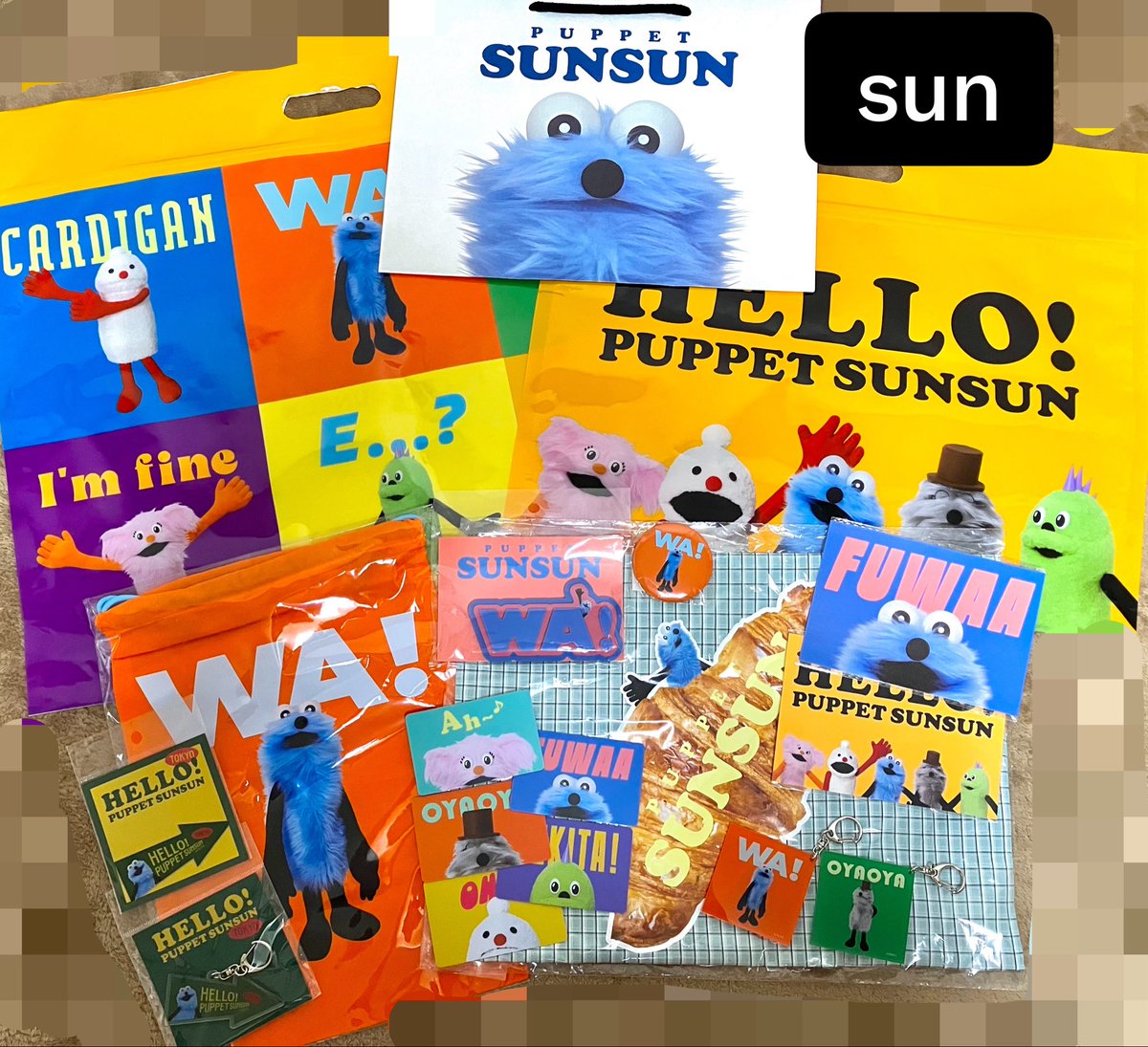 sun_sun1341772's tweet photo. とゆうことで、本日のスンスン✖️ポップアップストア渋谷の戦利品！！！！
入場時間が遅かったおかげか、ずっと入荷待ちだったTokyoご当地キーホルダーが、なんと！買えました〜😭🥳🥳やったーーーーーーー！！！！ https://t.co/3RdqNjiTTW