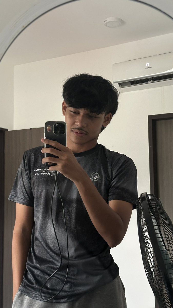 wannestle's tweet photo. 📍desaru https://t.co/Uzds0ZDr3G