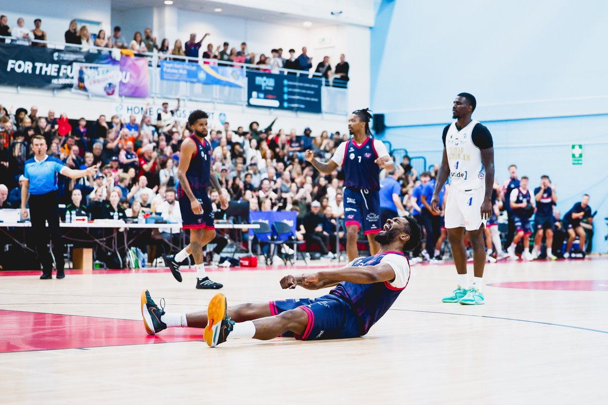 BristolFlyers's tweet photo. Big mood. 🗣️

Drop a 💙 if you're excited to see Marcus back at SGS. https://t.co/fYz9AGtCC0