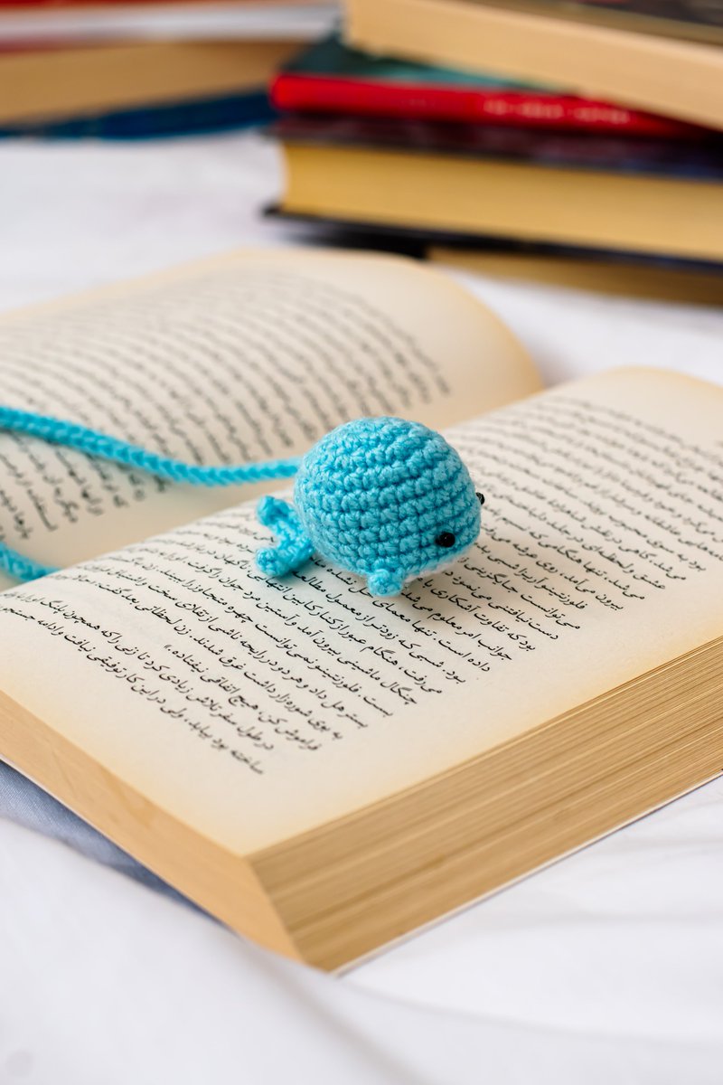 __Mrbookmark__'s tweet photo. از نهنگ پرفروشمون هم رنگهای زیادی شارژ شده😍 https://t.co/uFX05KZqJI