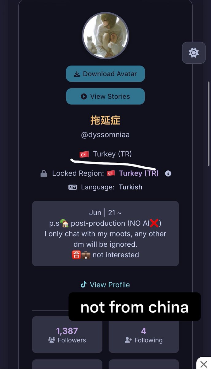 spicaca_'s tweet photo. Guys please be careful when following this profile , they are most likely impersonating someone from xhs https://t.co/RYJJwUjYab