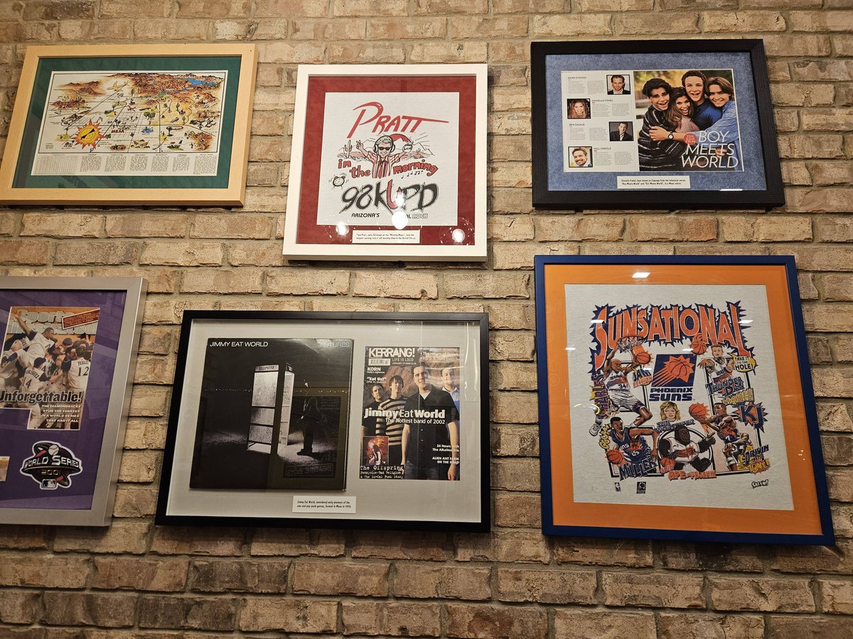 DavePrattLive's tweet photo. SURREAL LIFE: You take your family out to dinner to try a different place, not even thinking about work or career stuff, and this is on the wall......................  Weird when you're not expecting it, but cool! https://t.co/ObOuNPACgJ