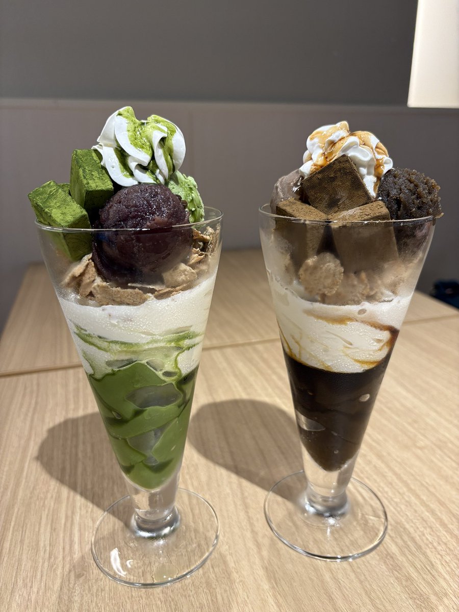 0418mel's tweet photo. パフェを食べるとき、幸せな気分になるから好き💕💕 https://t.co/Q5lesLw8Si