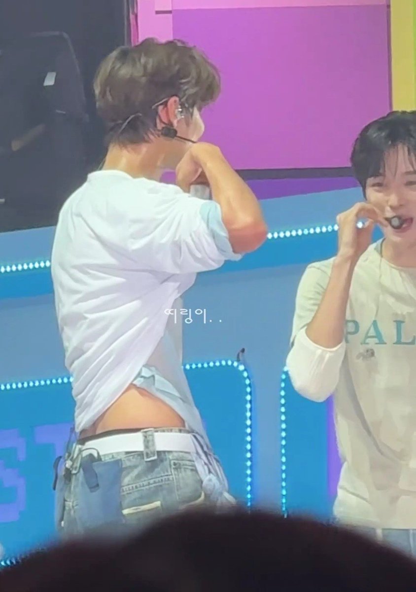 LilStonnie_'s tweet photo. มีคนหึงเคะก่อนกูอีก https://t.co/vqukEHW5ih