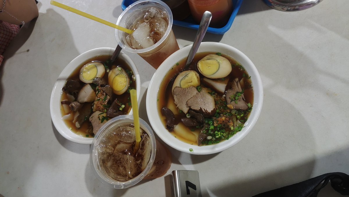 bummmmmi's tweet photo. Ini enakk banget, pokoknya seminggu sekali kalo bisa KKT https://t.co/d8RVuql8Tc