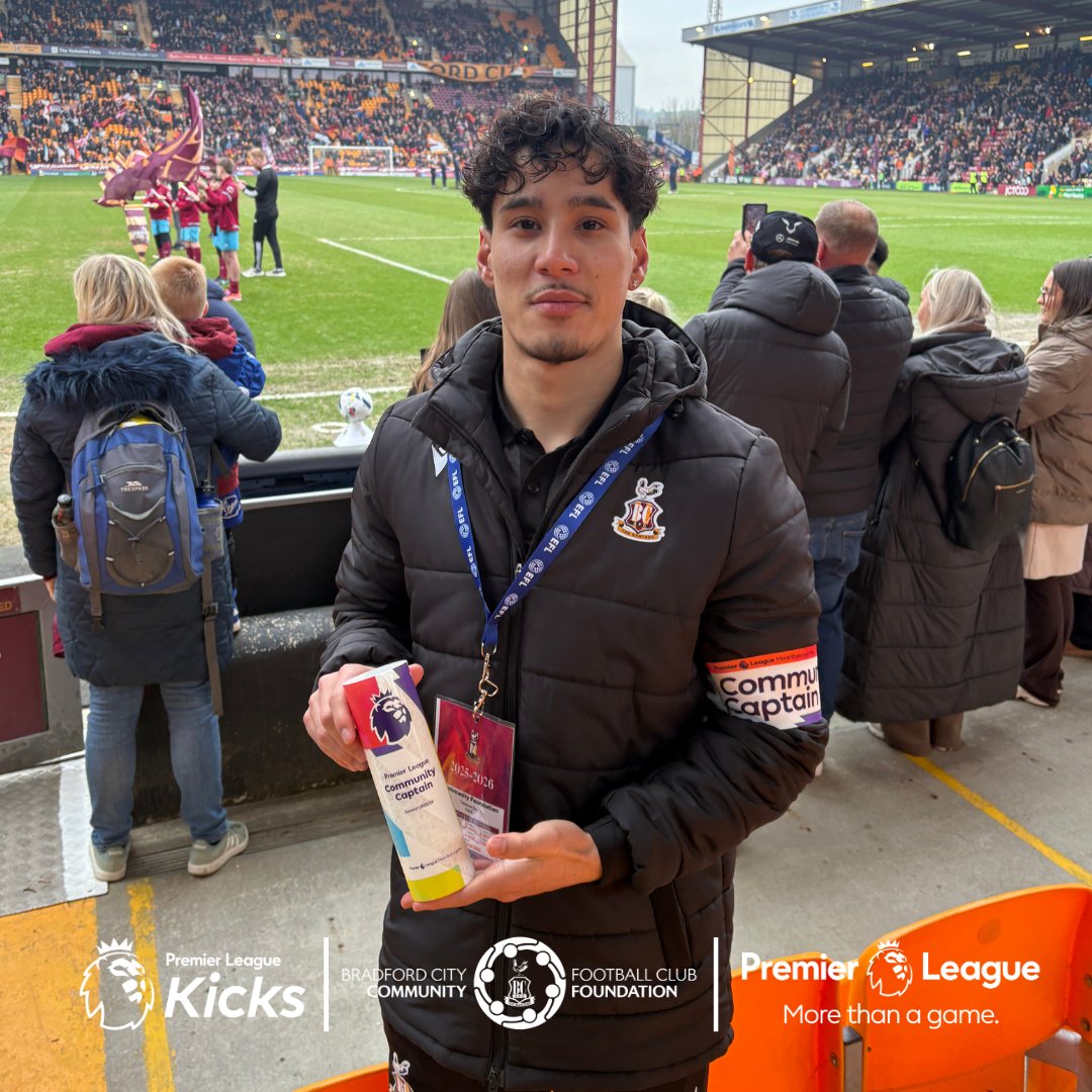 bcafc_cf's tweet photo. This week has been #YouthEmploymentWeek π
To celebrate, meet Ali Sawari, who was named our Premier League #CommunityCaptain this season π
Read all about Ali, and his youth employment journey: https://t.co/N8JAnW9X0z
#BCAFC | @PLCommunities | @EFL | @EFL_Community https://t.co/px5NPoL9ax