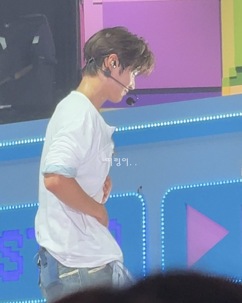 ddiringes's tweet photo. 욕을해서죄송합니다저욕을정말안하는데너무너무나도깜짝놀라서..            이게..이게뭐지…………? https://t.co/AcXibrfMgn