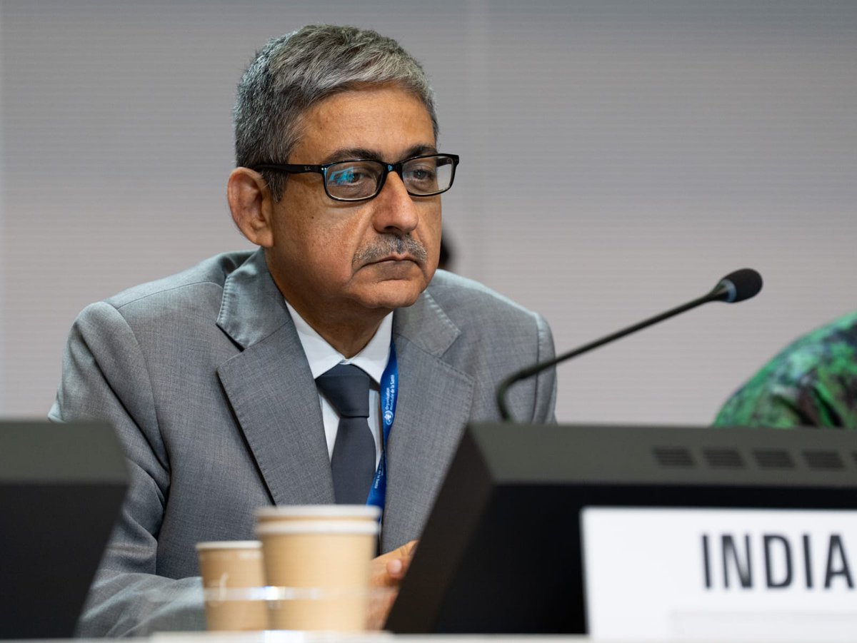 fssaiindia's tweet photo. India makes a strong mark at #CAC49 in Geneva!
Led by Shri Rajit Punhani, CEO, FSSAI, the Indian delegation achieved significant milestones as the Codex Alimentarius Commission adopted 7 India-led Codex texts including standards for Coriander and Fresh Curry Leaves... (1)2 https://t.co/h0ptaRS6Tu