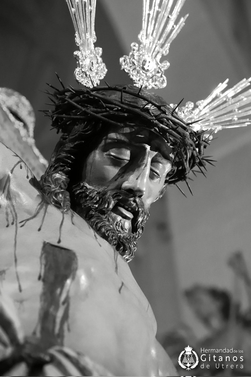 HdadGitanos's tweet photo. La Hermandad de los Gitanos de Utrera expresa su más profundo pesar por el trágico incendio que está ocurriendo en la provincia de Almería.

Nos unimos en la oración por el eterno descanso de las personas fallecidas y trasladamos nuestro pésame a sus familiares y seres queridos. https://t.co/4cdfp5NYTb