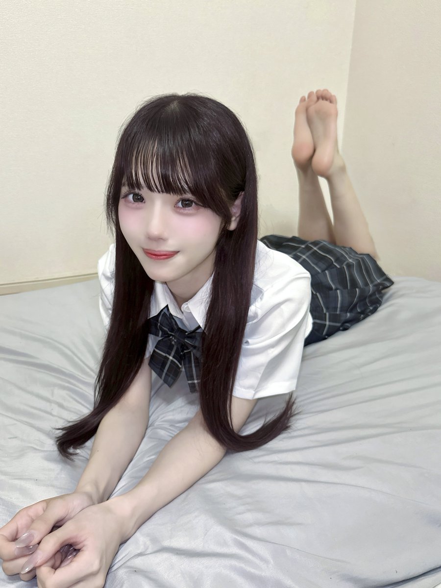 maya_SKKH's tweet photo. 現役じゃなくても制服似合ってる...？ https://t.co/pBGFxDtrj1