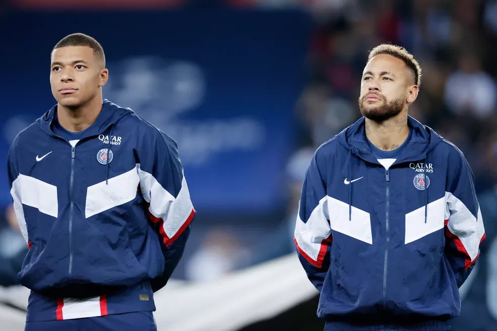srdacolina's tweet photo. Como vou explicar aos meus filhos que o Neymar jogava 300 vezes mais bola que o Mbappé, mas que, muito provavelmente, o francês terminará a carreira com um legado muito maior que o do brasileiro? o? https://t.co/PjkqN20onc
