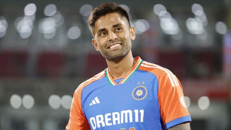 ra48995's tweet photo. THE PERFECT EXAMPLE OF HOW WE ONLY REALIZE SOMEONE'S TRUE VALUE AFTER THEY’RE GONE. 💔

WE'LL MISS YOU SKY ❤️🇮🇳 https://t.co/Ui0ggICn8G