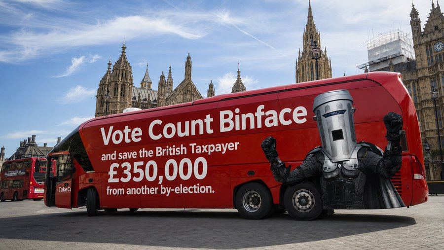 BladeoftheS's tweet photo. Nigel Faragexit.

Get it done Clacton. https://t.co/527CIhghlj