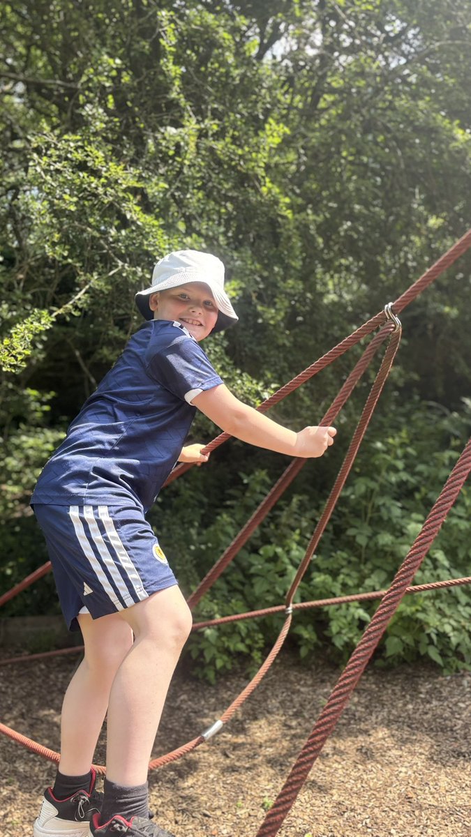ERAGLENBURN's tweet photo. ☀️ Group 3 had a fantastic day out at @SummerleeMuseum today! We made the most of the sunshine, explored the museum, and had lots of fun in the park. Plenty of smiles, laughter, and great memories made! 🌳😄  #Summerlee #FunInTheSun #CHFAP  @GlasgowCC  #Commonwealth https://t.co/zOpBXRWbKj
