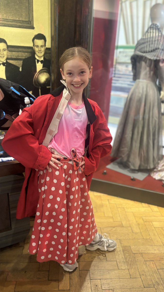 ERAGLENBURN's tweet photo. ☀️ Group 3 had a fantastic day out at @SummerleeMuseum today! We made the most of the sunshine, explored the museum, and had lots of fun in the park. Plenty of smiles, laughter, and great memories made! 🌳😄  #Summerlee #FunInTheSun #CHFAP  @GlasgowCC  #Commonwealth https://t.co/zOpBXRWbKj