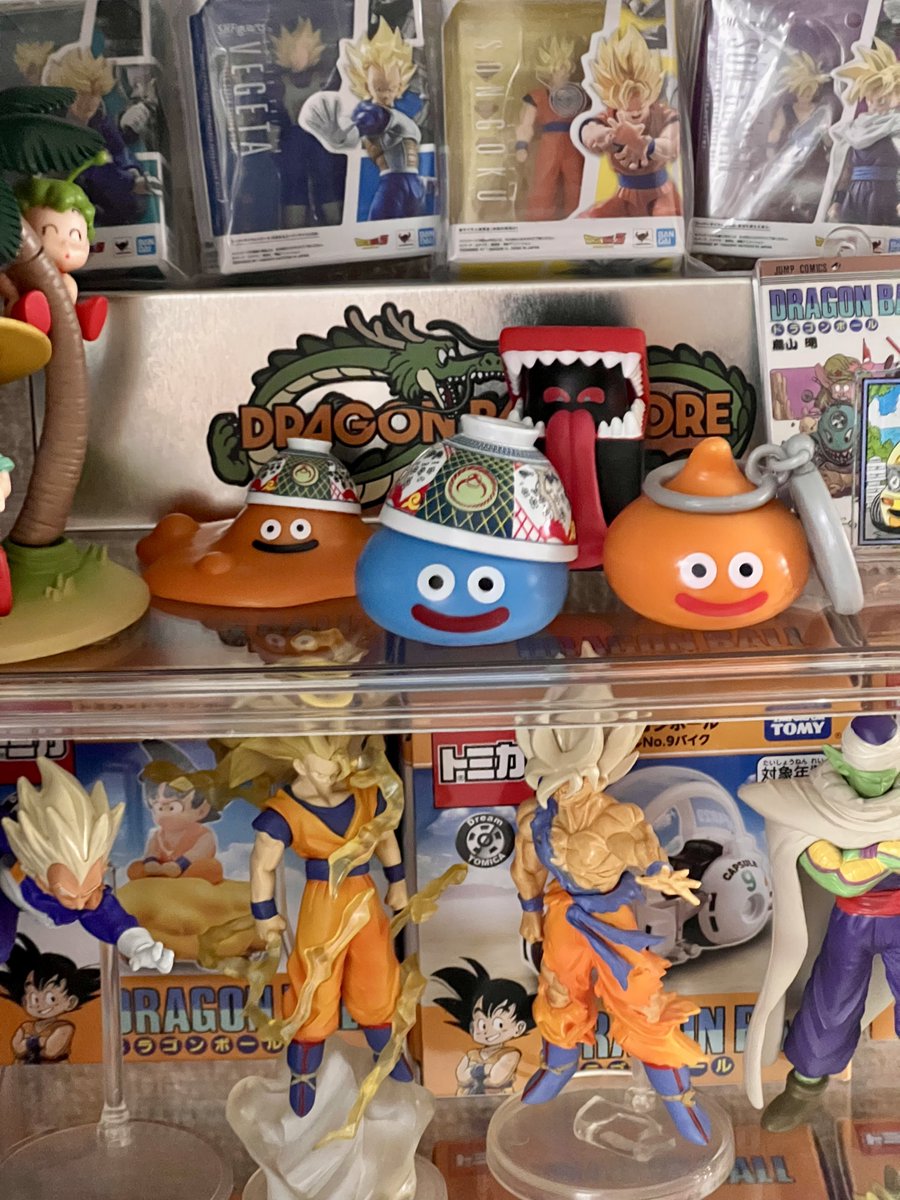 吉野家のドラクエウォークフィギュア揃ったので嬉しい どんぶり