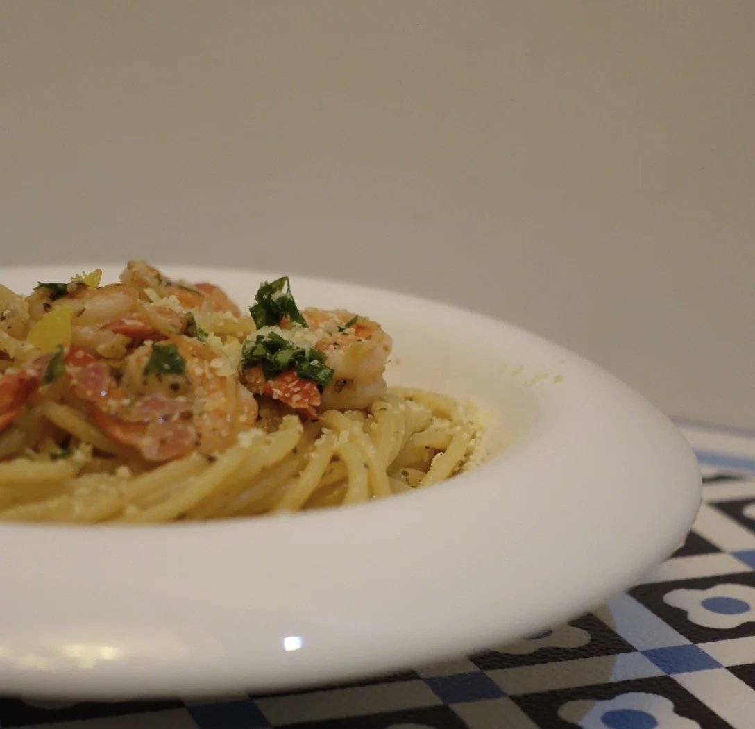 JamesPache80876's tweet photo. Just nailed this 15-minute garlic butter shrimp pasta! Fresh herbs + a squeeze of lemon = weeknight dinner perfection https://t.co/RMKmauZTA7