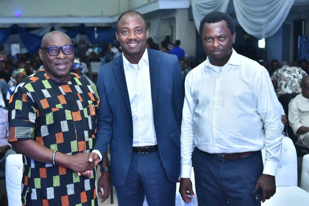abiastategov's tweet photo. ABIA REAFFIRMS COMMITMENT TO MSME DEVELOPMENT AT REGIONAL BUSINESS SUMMIT

See full details here 👇

https://t.co/0DUxqrM0uW

https://t.co/yecXBTnjtw https://t.co/rPH9vdRvcn