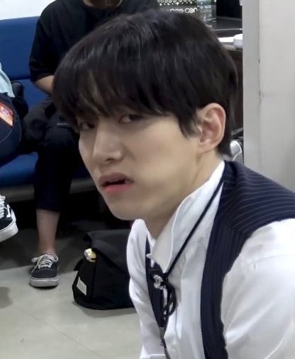 Sshana2's tweet photo. “please refrain from filming individual behind the scenes content” div1 has the audacity to ask this as if they’re gonna do their fucking job anyway? this fandom would’ve been long extinct if it weren’t for the 2pm content the members give us especially taec like bfr https://t.co/KaaEqfcbWG