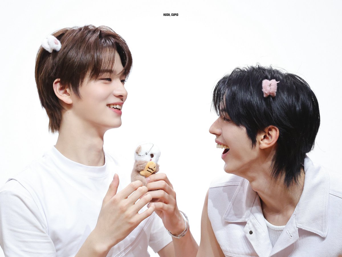 InSeong_Terryy's tweet photo. พึ่งเห็นอันนี้ น่ารักมาก 😭
#ชินโด #ShinDo
#ชินฮุน #ShinHoon
#นิดโด #NidDo https://t.co/I8JaXphADQ
