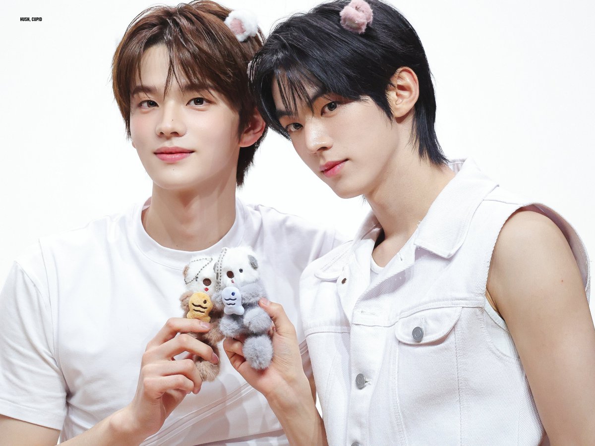InSeong_Terryy's tweet photo. พึ่งเห็นอันนี้ น่ารักมาก 😭
#ชินโด #ShinDo
#ชินฮุน #ShinHoon
#นิดโด #NidDo https://t.co/I8JaXphADQ
