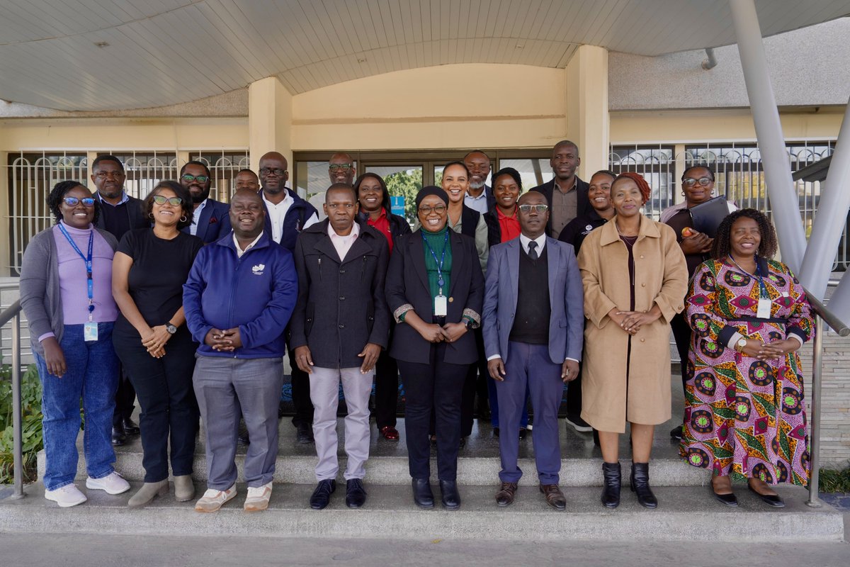 UNDPZambia's tweet photo. Zambia joins the Africa Accelerator for DPI #AA4DPI — @UNDPAfrica's flagship digital initiative.

We join the 1st cohort of this 18-month program, working to design + scale digital public solutions that put people first. First up: land management &amp; climate-smart agriculture 🌍🌾 https://t.co/gDaZ7ENjve