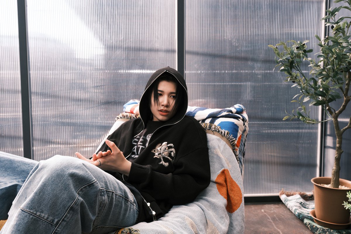 tentanglouis's tweet photo. [4SHOCOVER] LOUIS - ‘Guilty Conscience’ Photo Behind 📸

#LOUIS #루이 #LNGSHOT #롱샷 https://t.co/tpIe4Ek1GU