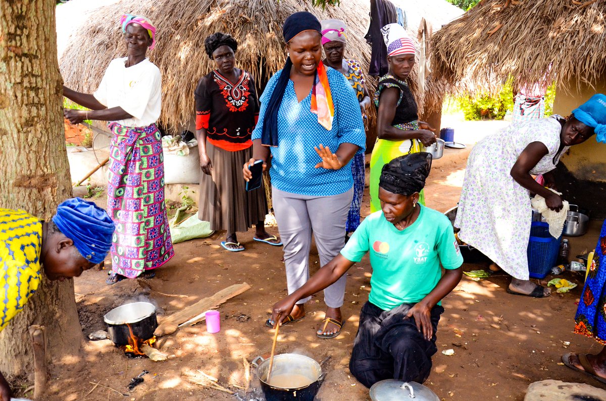 LABE_UG's tweet photo. Parents from Anguowubo and Alibajiako Home Learning Centres in Terego prepared nutritious meals for pregnant women and children aged 0–6 using locally available foods. Together, they're strengthening child nutrition, caregiver knowledge, and healthy early childhood development. https://t.co/nZ1VcxE2V0