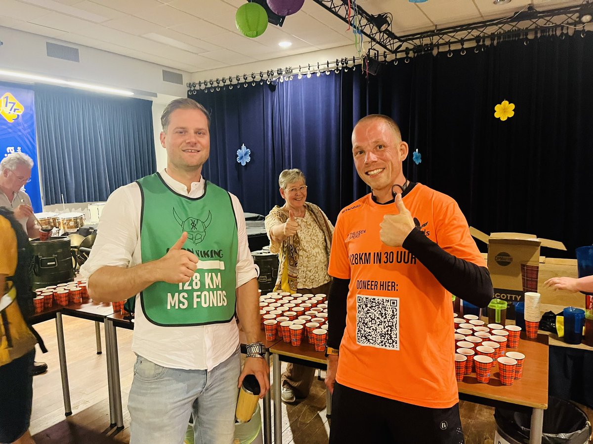 martijnrieter's tweet photo. Samen in beweging voor een toekomst zonder MS ๐๐ฃ
Met veel plezier het Helmondse deel meegelopen met Wouter. Hij liep om geld in te zamelen voor #MS. Doneren kan tot 21 juli.
Meer over de actie:โจhttps://t.co/9E4sGc3q6K
Doneren kan via:โจhttps://t.co/Y1C1w7C8E6
#Kennedymars https://t.co/hbvCHLCNAc