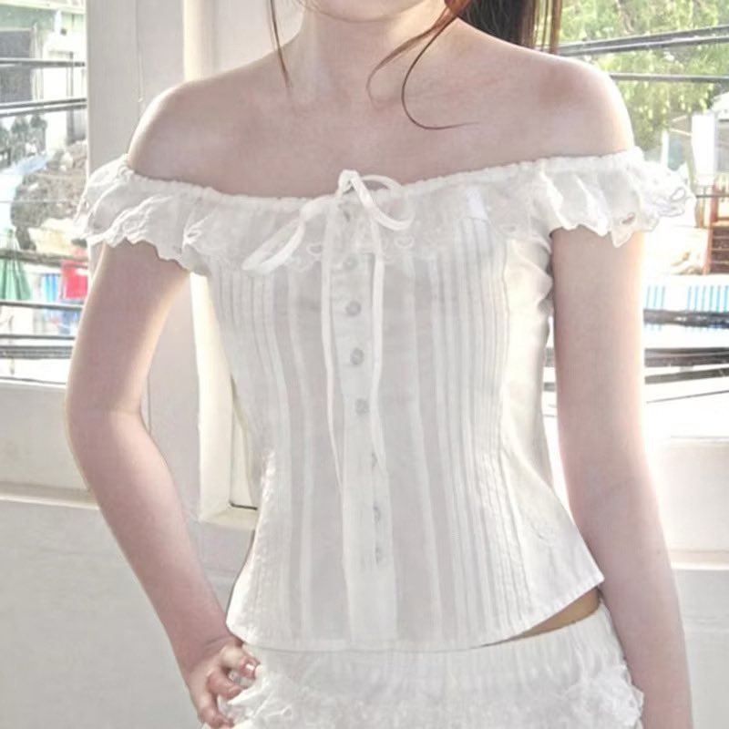 miemienicha's tweet photo. ปาดไหล่สีขาว  ที่ พรม ใส่ น่ารักมากๆ new 100
#ส่งต่อเสื้อผ้า #ส่งต่อเสื้อผ้ามือสอง #เสื้อผ้ามือสอง #ส่งต่อcintage #ส่งต่อstylist #ส่งต่อbeming #ส่งต่อduex #fส่งต่อeelfree #ส่งต่อsistersfabric https://t.co/RsTrTBRmjw