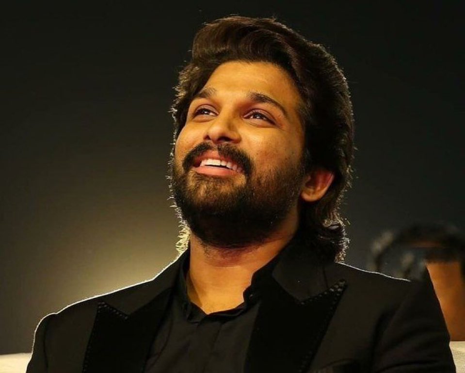 godeaterr91's tweet photo. ✅సొంత కష్టం తో ఎదిగావు
తల్లిని జాతిని తిట్టిన వాడి మో* చీకలేదు

✅పరాయి స్త్రీల మానం దోచుకొని కడుపులు చెయ్యలేదు

✅ ముష్టి MLA గా గెలవడానికి నిరాధార ఆరోపణలు చేసి, తీరా గెలిచాక నిజనిర్ధారణ చేయకుండా ఎఱ్ఱిహుకు అవ్వకు

✅అవిటి తల్లిని నీ రాజకీయాలకు వాడుకొని నవ్వులపాలు అవ్వకు https://t.co/Qo7aX6pSy9