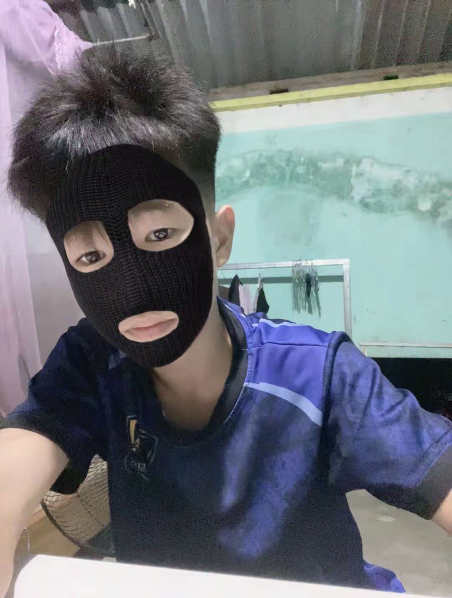 heini7770's tweet photo. đăng lại với tim đi hứa cho acc ticktoc 😉 https://t.co/tmFmJEpmDm