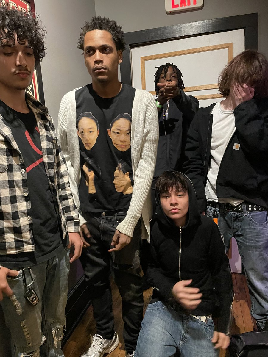 03nightz's tweet photo. on brodie https://t.co/1FFCCxoWxj