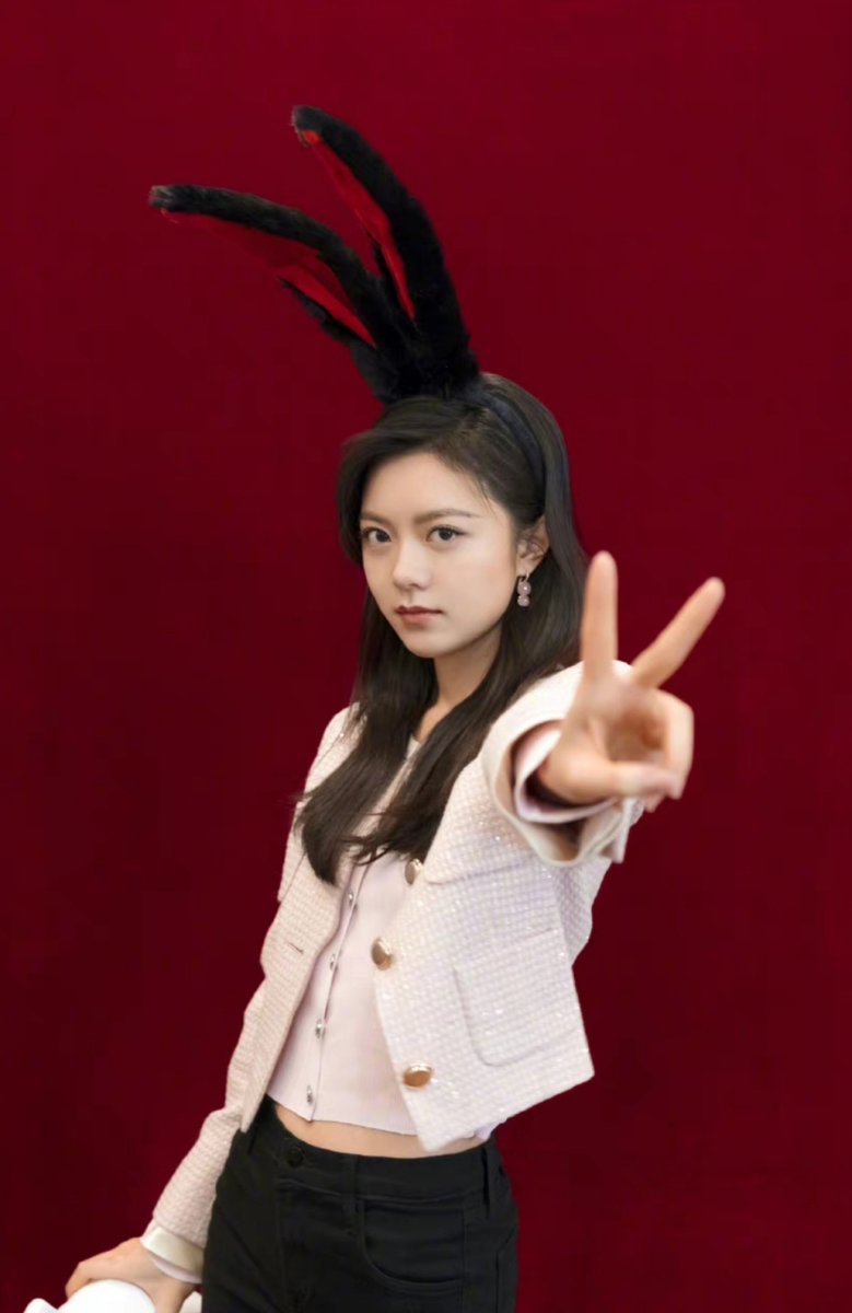 민예 tweet media