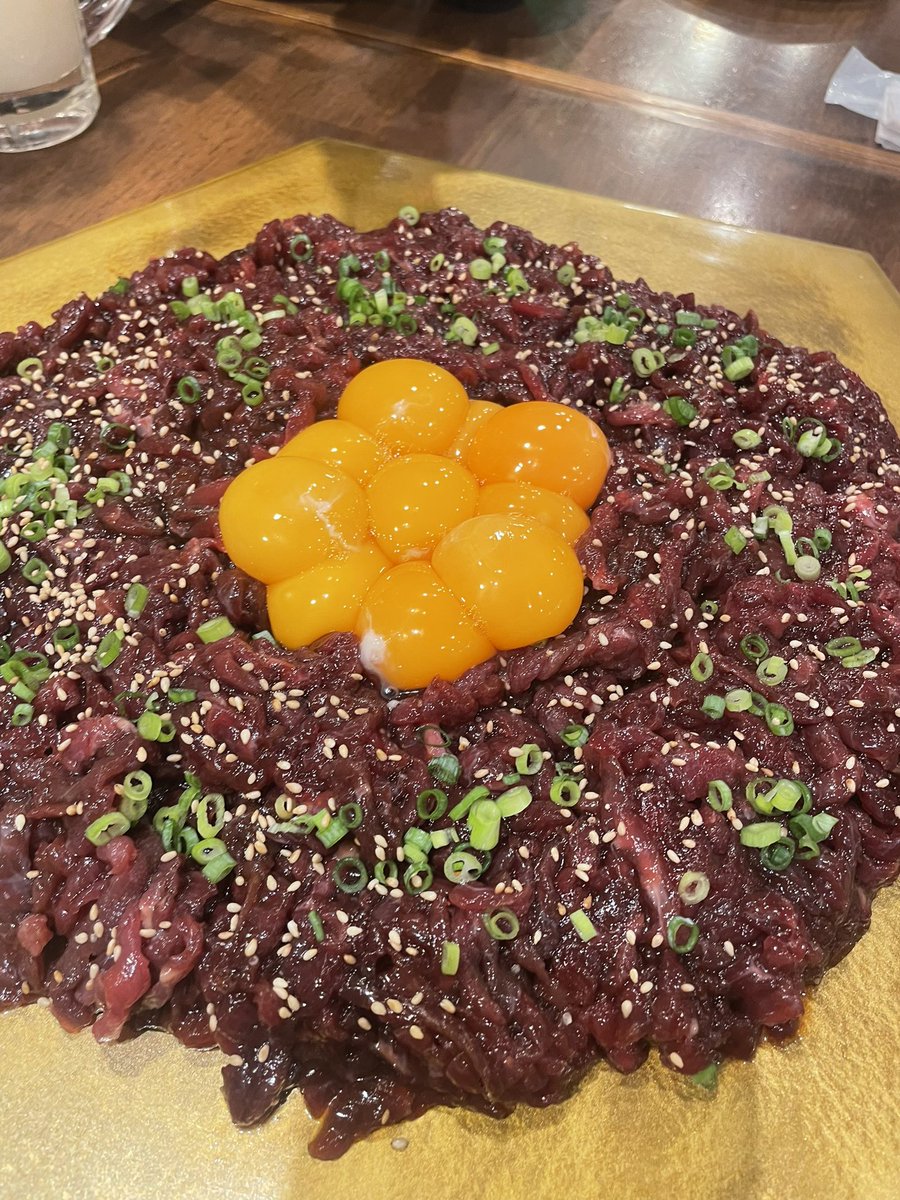 SOMO2_nari's tweet photo. 🤍 毎日自己紹介② 🤍 #はんなりひなり 

ごはんがだーいすき🍽🫶
作るのも食べるのもすき！苦手な食べ物ないので誰とでもご飯に行ける

肉(特に鶏肉)、トマト、砂肝、ハツ、えんがわ、貝、きのこ、さつまいも、チーズ、納豆、アイス、パイン、ラーメン、辛いもの、中華、食べ放題、だめだ書ききれな https://t.co/qY2C9xELTD
