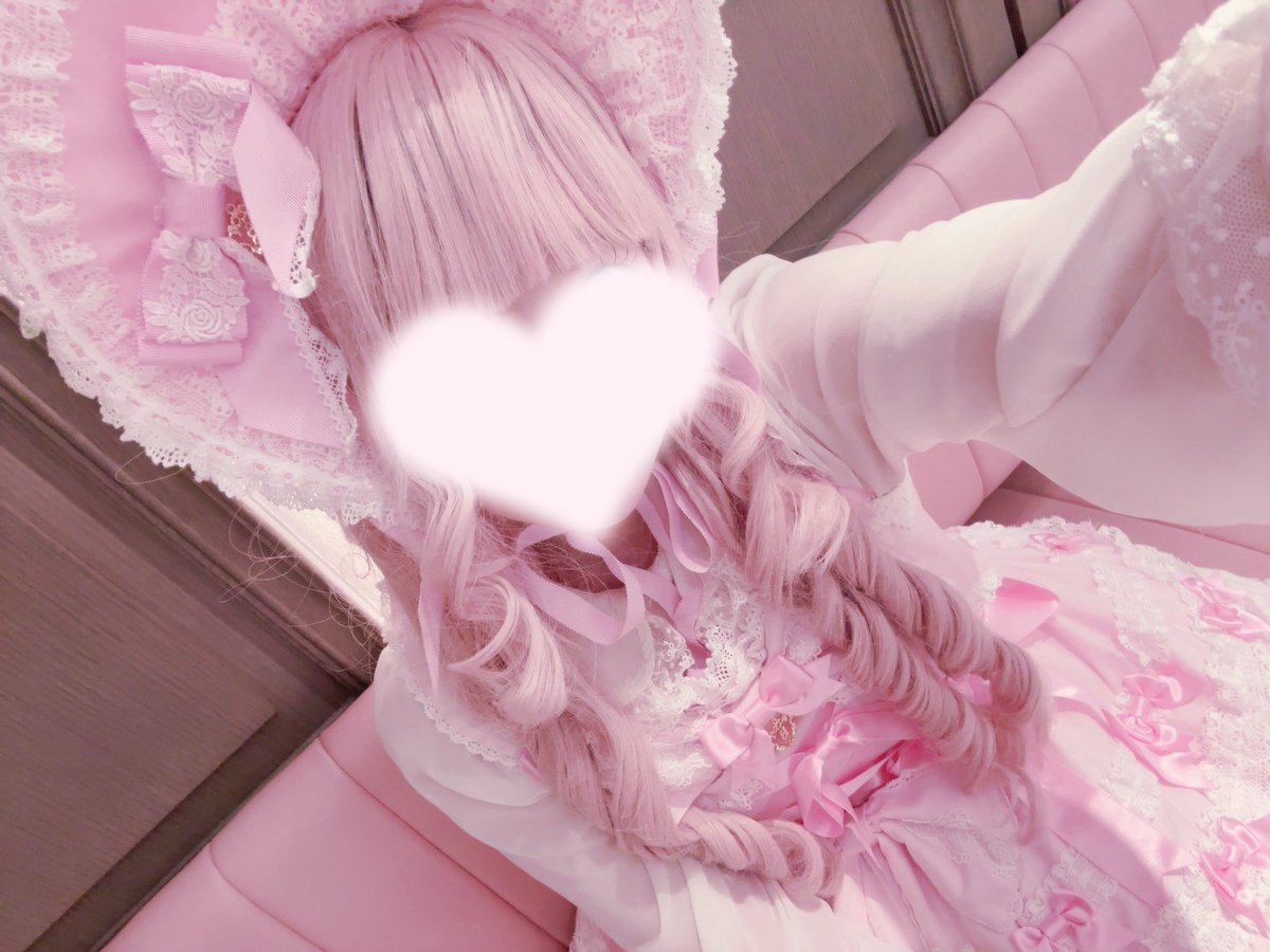 Fairy_040's tweet photo. 女の子の成分知ってる？
熟してないイチゴと傷とミルク♡ https://t.co/ThEhcqn0b4